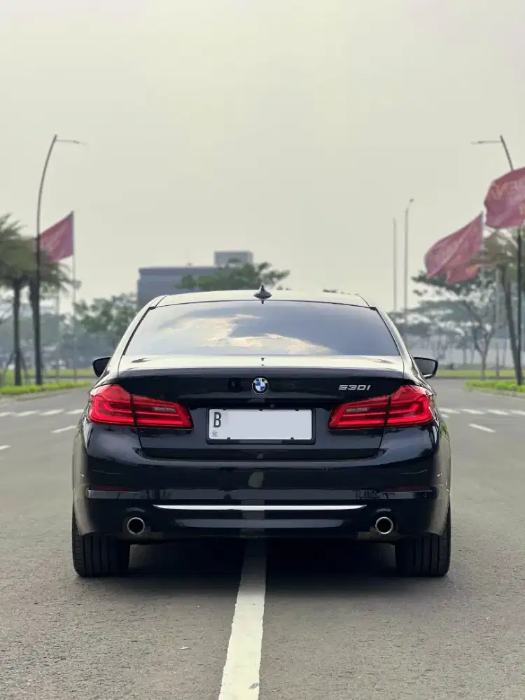 BMW 530i LUXURY LINE G30 THN 2019