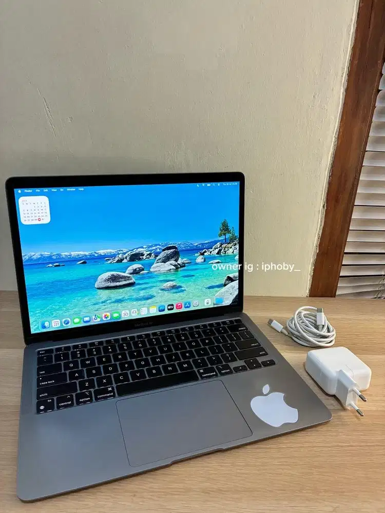 Macbook Air M1 ram 8gb/256 ibox MURAH Jual Cepat