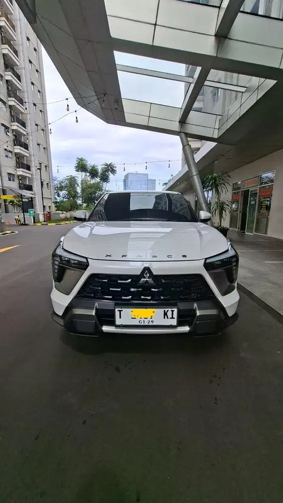 Mitsubishi XForce Ultimate AT 2013