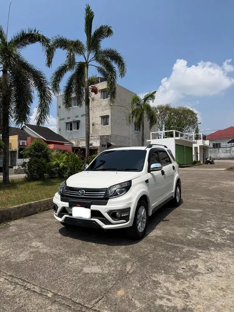 Terios 1.5 TX R Adventure Manual 2015