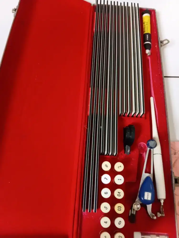 DIJUAL LETTERING SET UTK MAHASISWA ARSITEKTUR  (GRATIS SPRAY GUN)