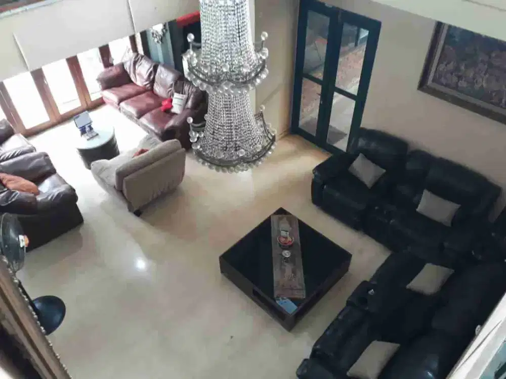 Di Jual Rumah lelang luas 1054 M lokasi di larangan Ciputat jalan adam malik ciputat