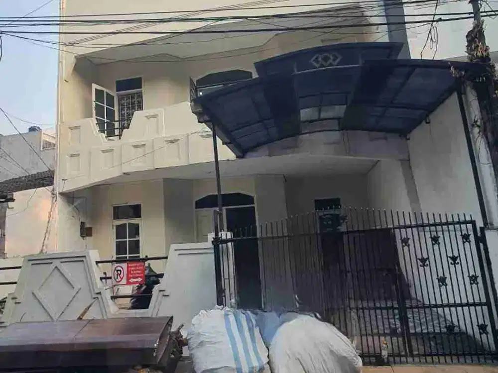 Disewakan Rumah Kosongan di belakang Mal Kelapa Gading