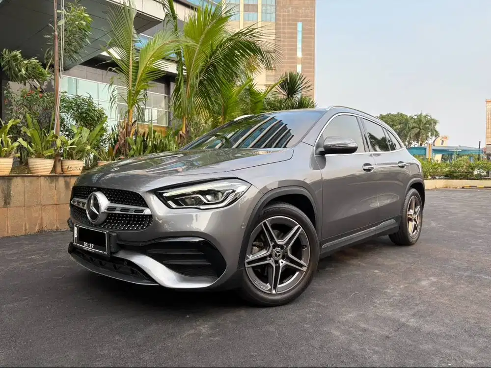 Mercedes GLA200 1.3 AMG Line AT 2021/2022 // GLA 200