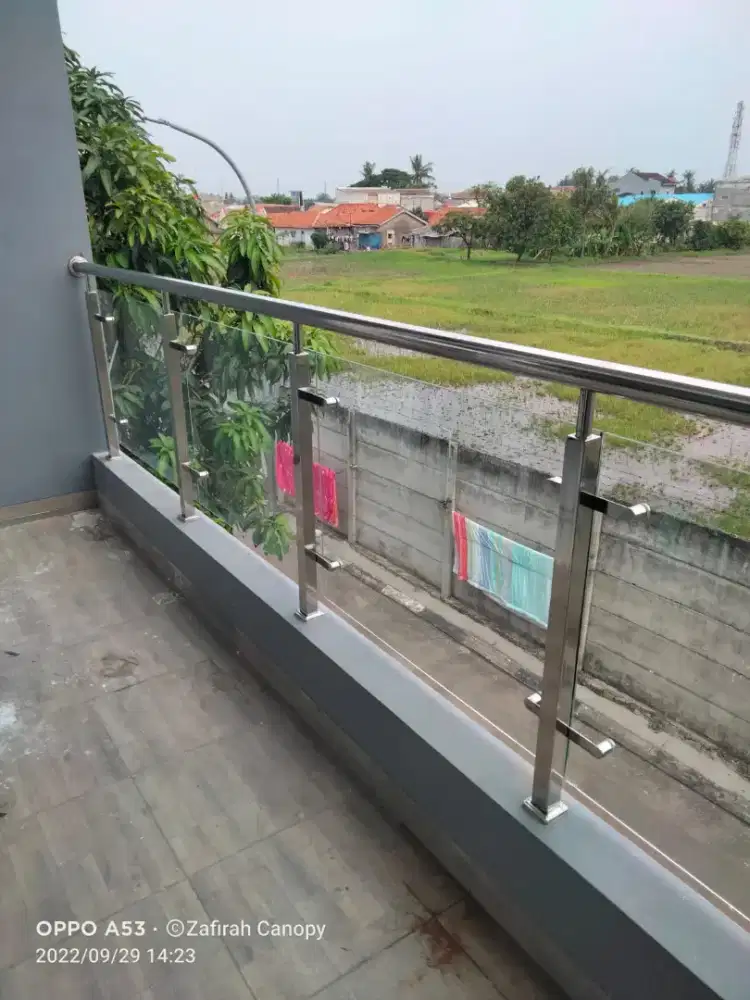 Balkon stainless kaca zfc