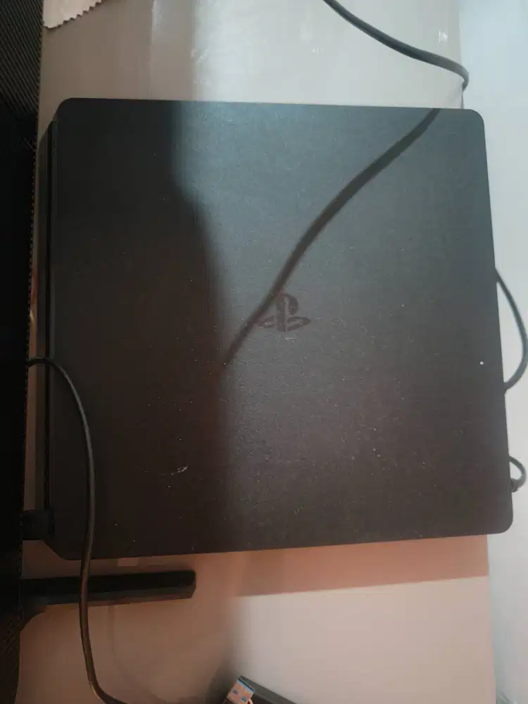 Jual Murah PS 4 Slim Ori 500GB Beserta 27 Games di dalamnya