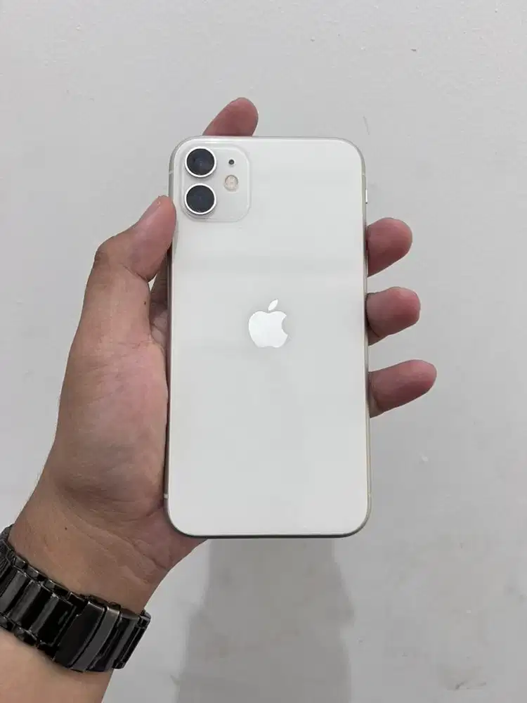 iPhone 11 64 ex inter