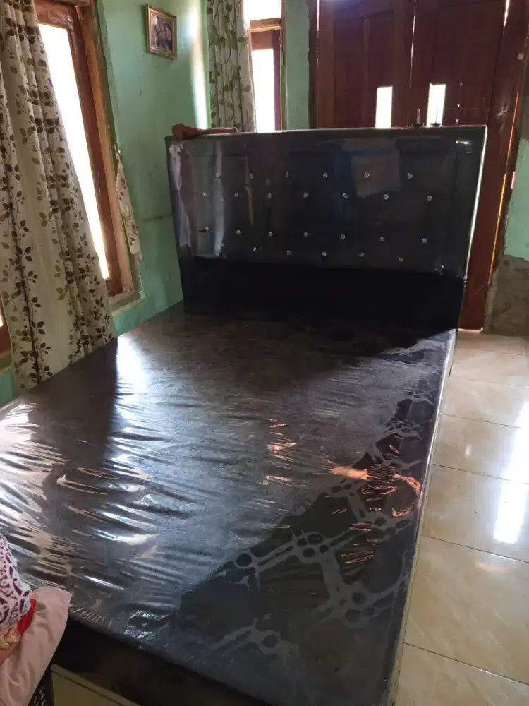 Dipan springbed