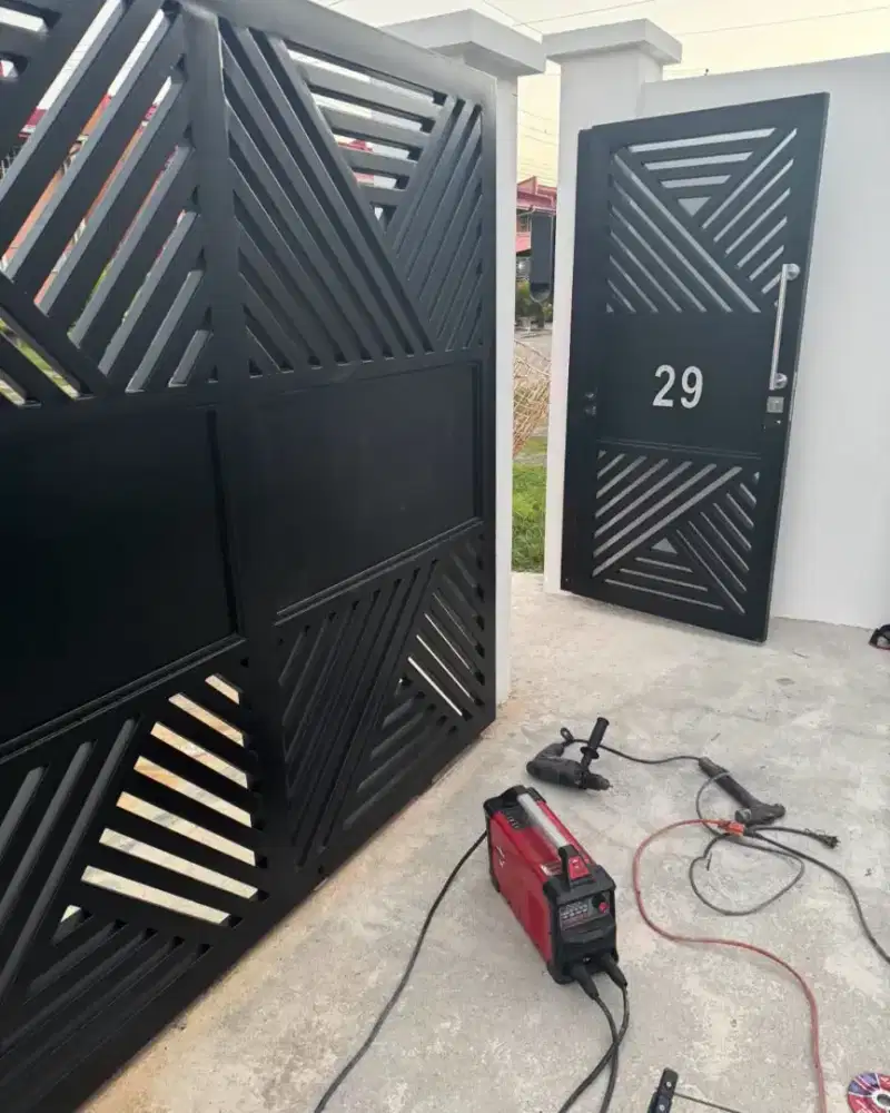 Pagar model semi kelasik zfc