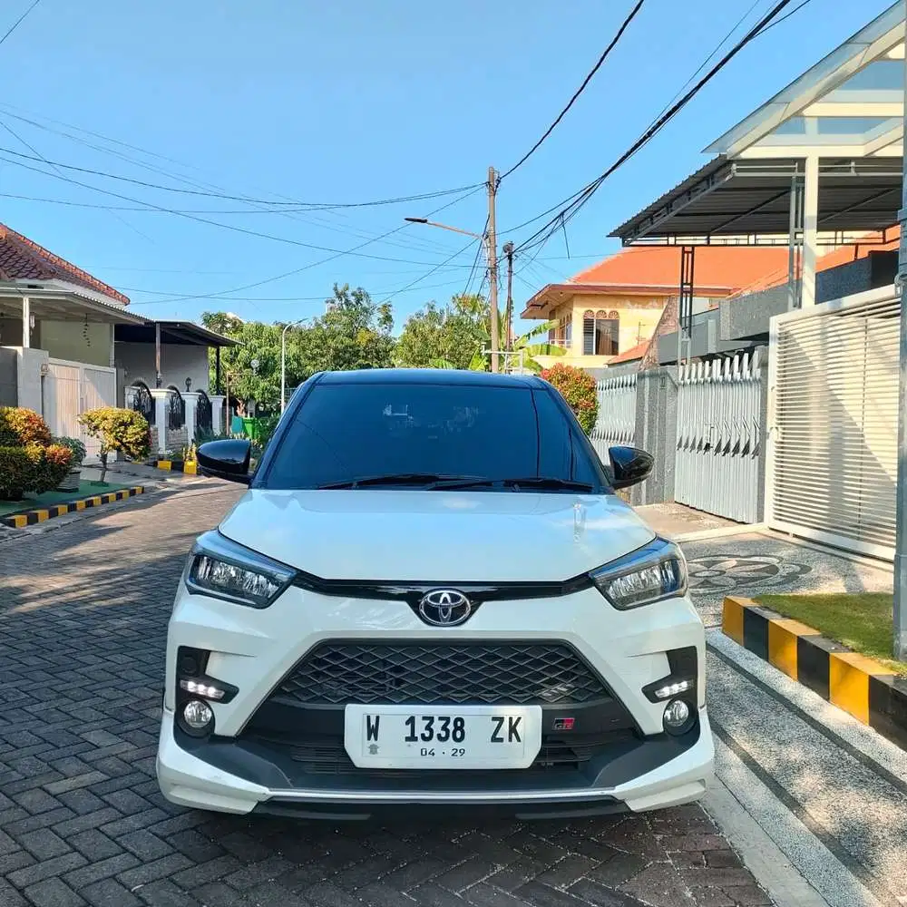 Toyota Raize GR TWO TONE AT 2024 Bensin