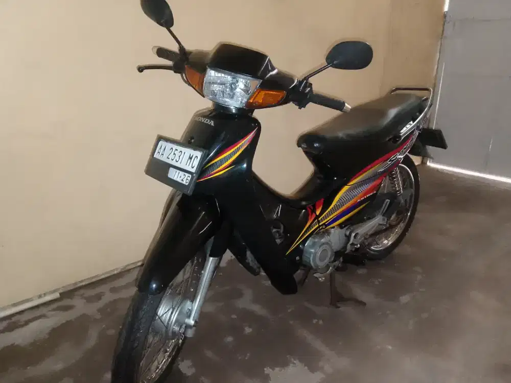 Motor Honda Supra standart tahun 2001