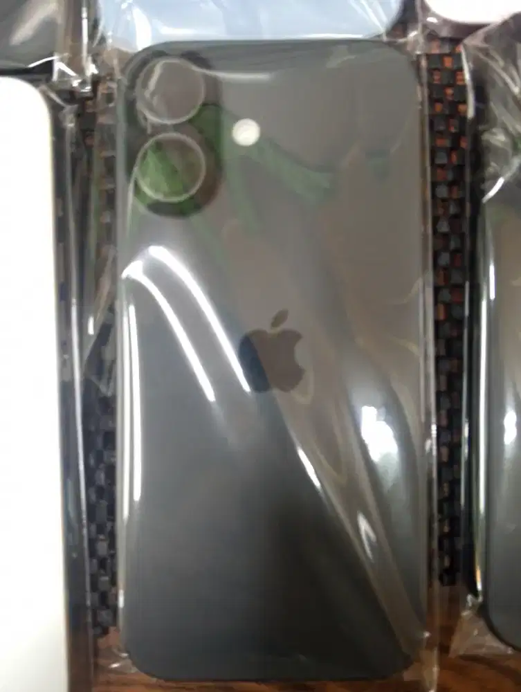 Mencari! Iphone 16 Plus 512GB Ibox/Inter