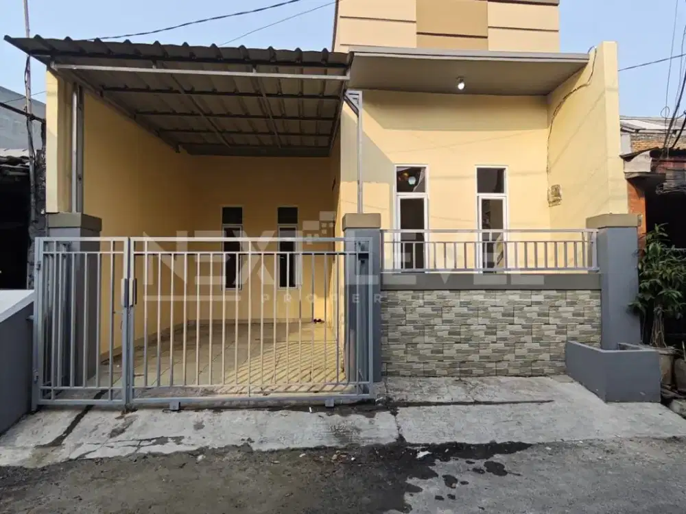 Rumah Baru Renovasi Lokasi Strategis di pusat Kota Bekasi cocok untuk keluarga muda