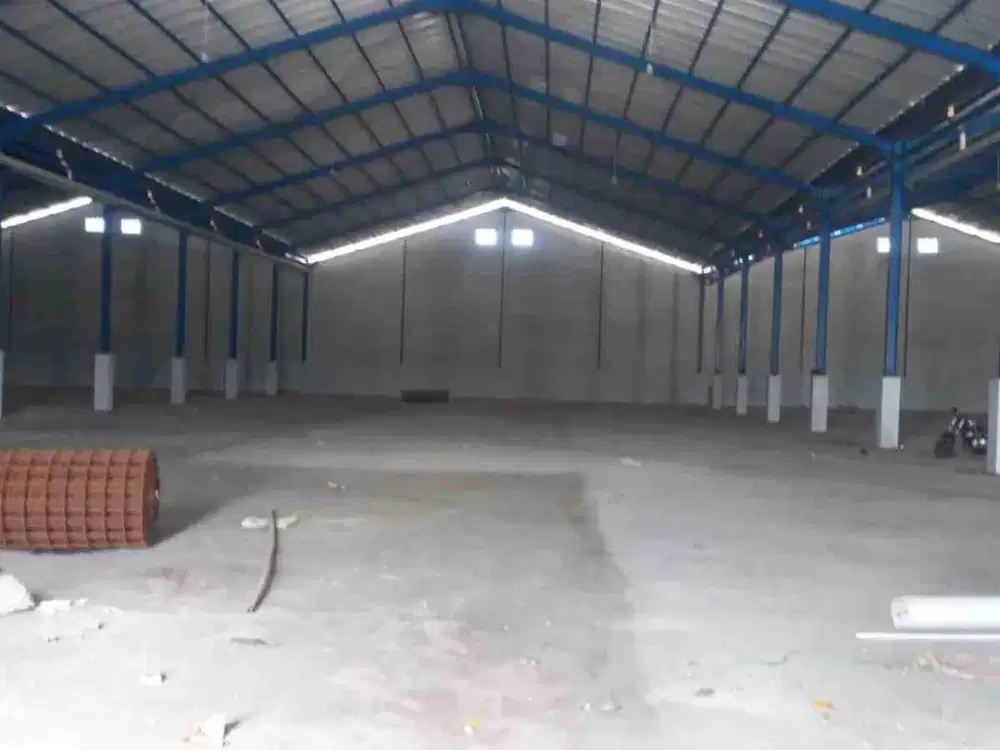 Di sewakan gudang luas 3500 m2