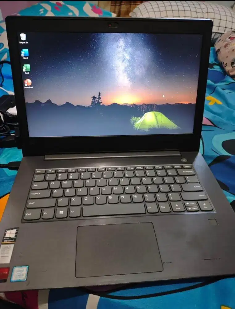 Lenovo V330 14IKB Core i5 8250U 12GB SSD256GB