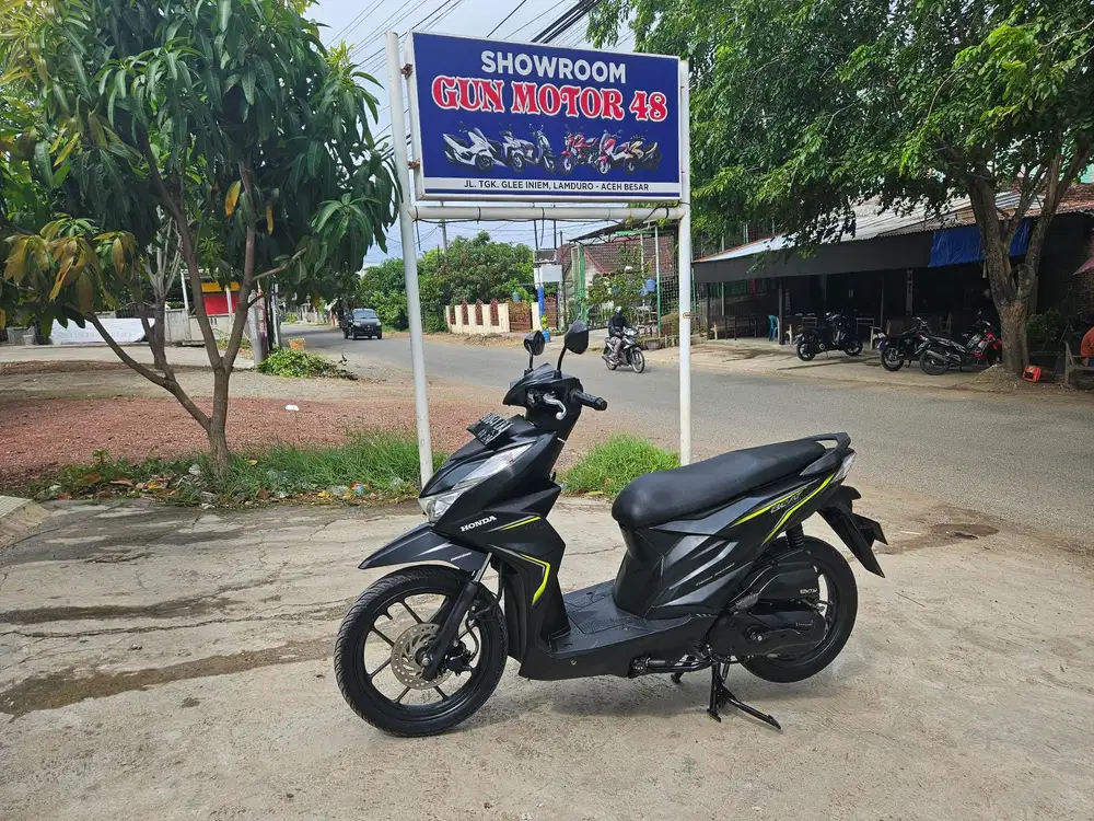 Di jual honda beat tahun 2021