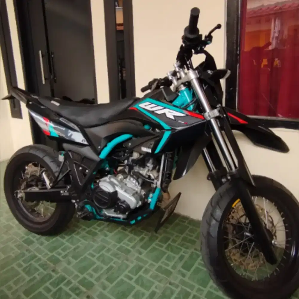 Yamaha WR 155 R