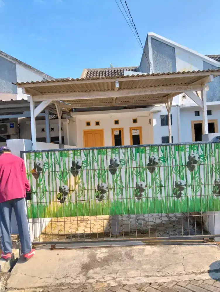 Rumah nyaman untuk mahasiswi