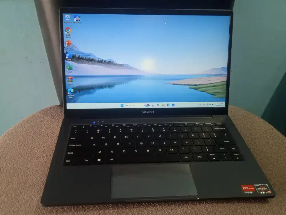 Laptop Advan Soulmate plus Ryzen 5/ Ram 8gb
