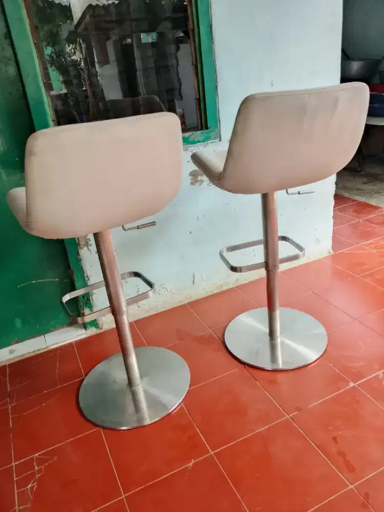 Jual kursi bartender informa masih bagus layak pakai