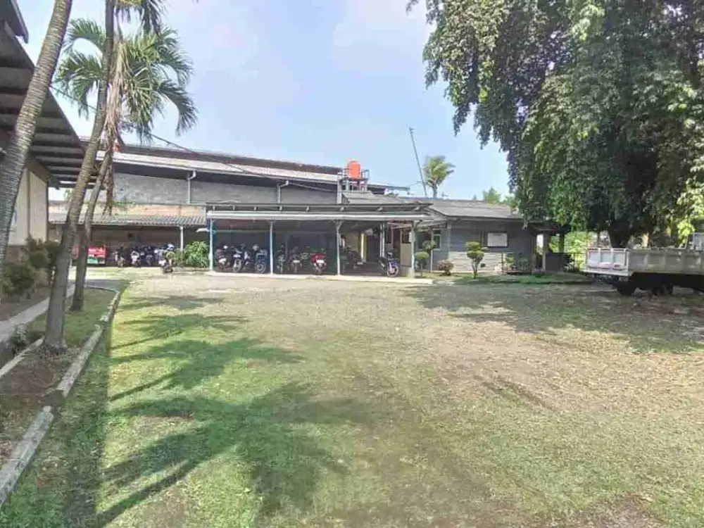 Kavling Murah banget   hitung tanah saja bonus gudang 9000 m  di cibitung jln raya Setu Bekasi