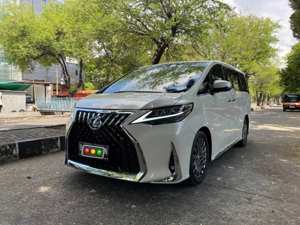 Dijual Alphard 3.5 Q Executive Lounge 2015 Up Lexus LM350