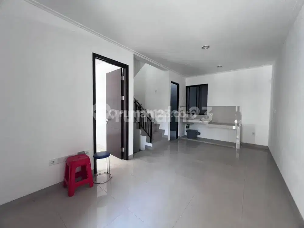 Dijual SANGAT MURAH BU Rumah PIK 2 Luas 6x12,5 Brand New Kosongan
