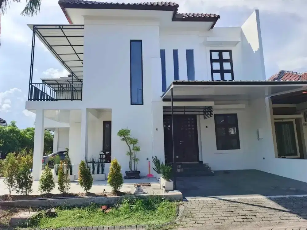Dijual Rumah HOOK 2 Lantai Siap Huni Lokasi Royal Ketintang Regency  Dekan Polda Surabaya