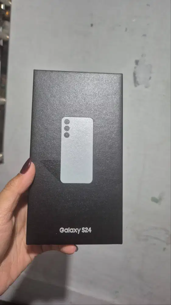 Samsung S24 8/256GB Silver Ex SEIN Mulus Fullset | Samsung Galaxy S24