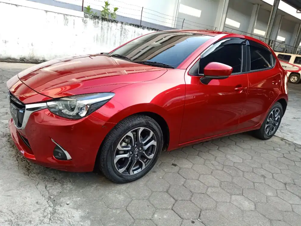 km 30rb Mazda2 2019 tangan 1