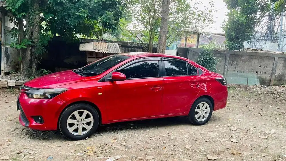 Toyota Limo 2013 Bensin