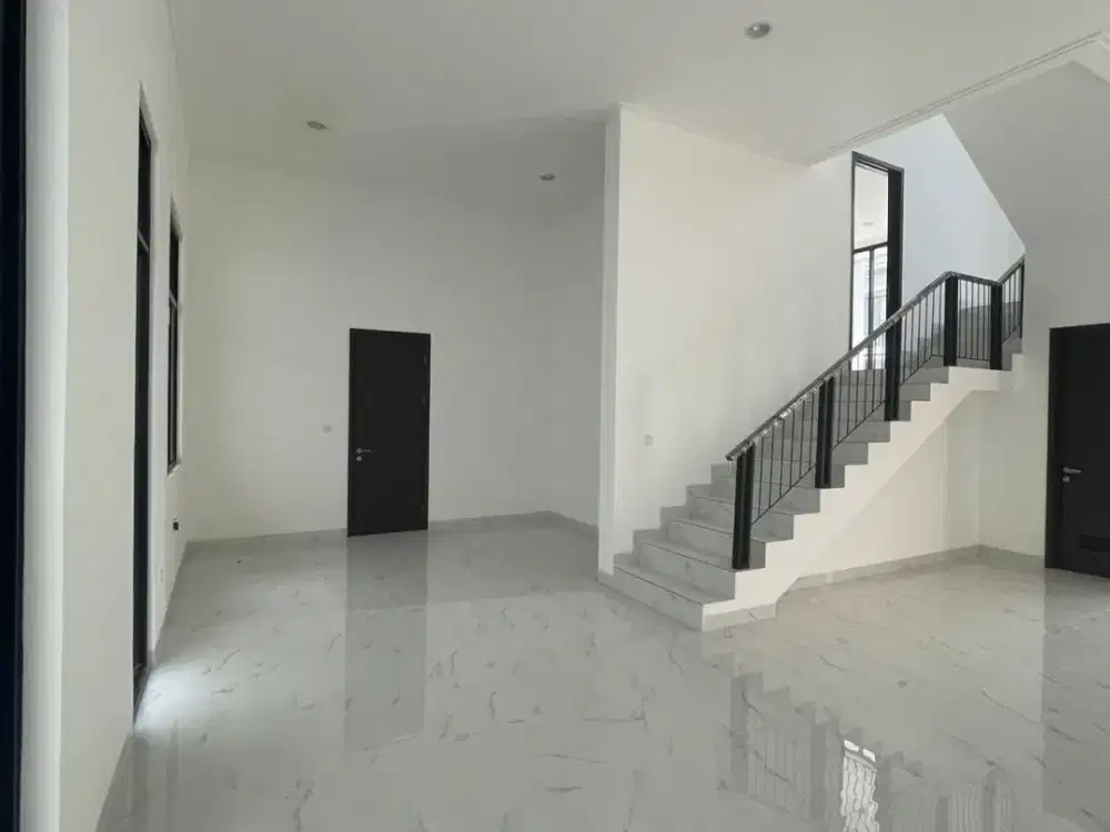Disewakan Rumah Permata Hijau Residence Pik2, 12X20, 4+1Kt