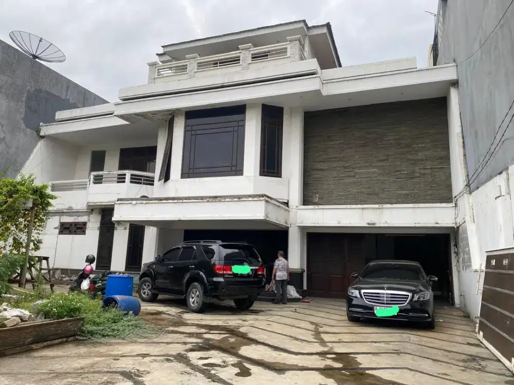 Di Bawah NJOP Rumah Sunter Danau Indah Barat LT 759 LB 567 Utara Lokasi Eksklusif Jrg Ada Ada.