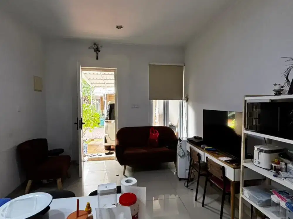 Jual Rumah Semi Furnished di Karelia Village Gading Serpong