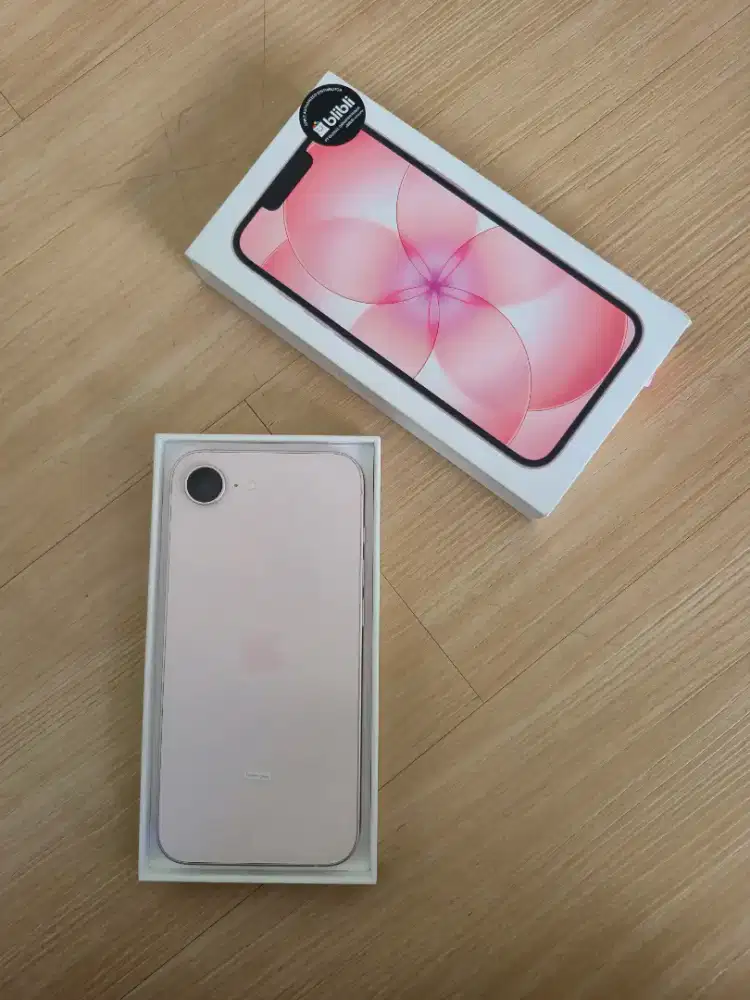 iPhone 17E 256gb iBox