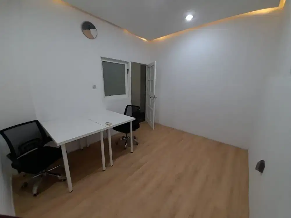 Sewa Ruang Kantor Murah / Ruang Kantor Nyaman / Private Office Bandung