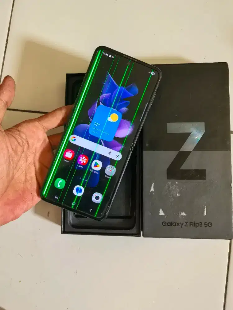 SAMSUNG ZFLIP 3 5G
