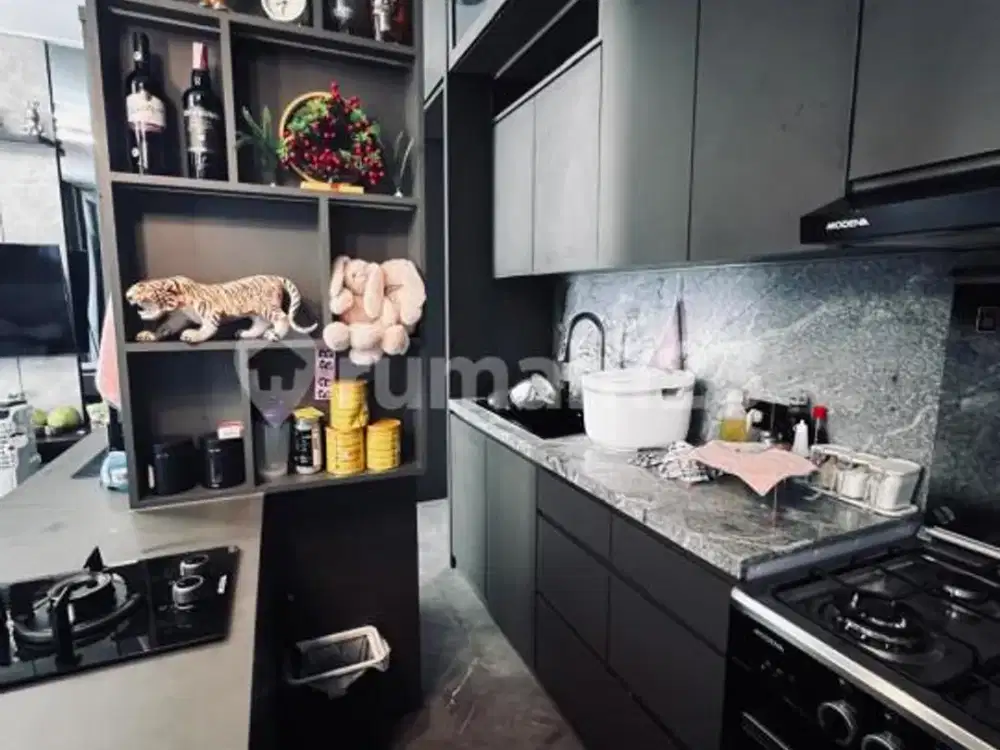 Disewakan Rumah Cantik Fully Furnished dan Full Interior di Cluster Georgia Perumahan Millenial Ready Pik2