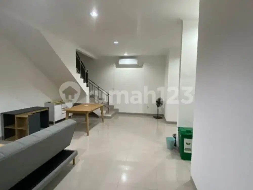 For Sale! Dijual Cepat Rumah di California Boulevard Pik 2 Termurah B-U 8X12.5