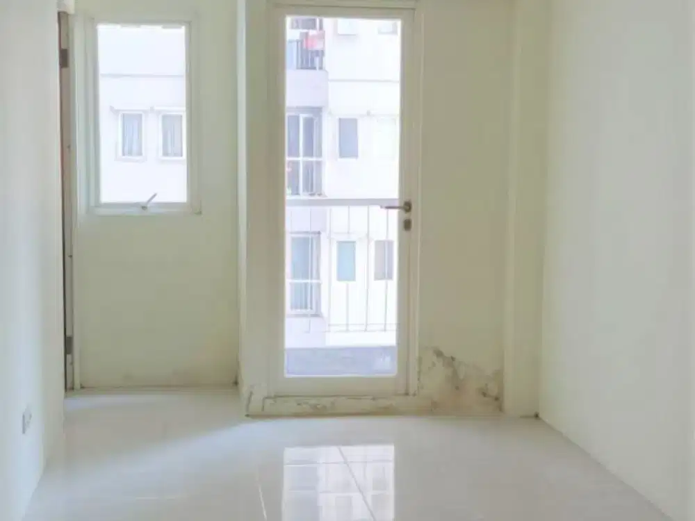 Disewakan Apartemen Puncak Dharmahusada, Raya MERR Tower B 2BR Kosongan + AC 1 Dekat UNAIR
