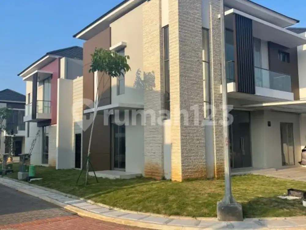 Disewakan Rumah Hoek Luas di Cluster Springville Pik2