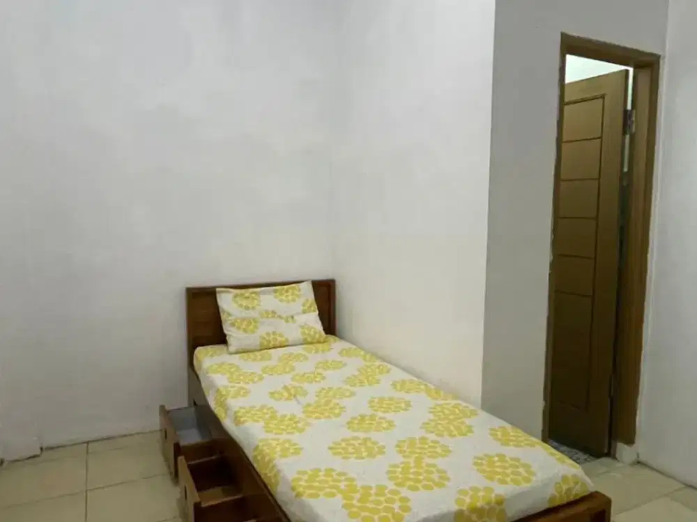 JUAL KOST SECOND AKTIF HUNI LOKASI STARTEGIS 3 MENIT ITB 4 MENIT UNPAD