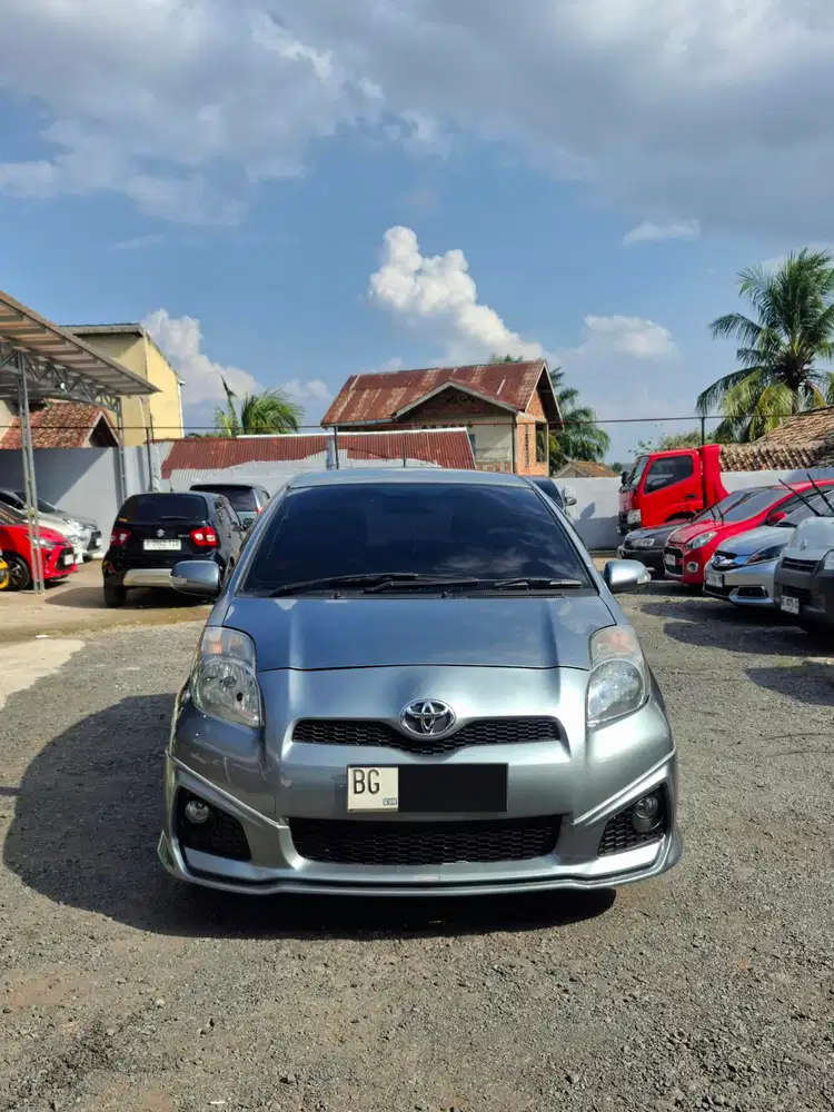 Yaris 1.5 S Manual 2012