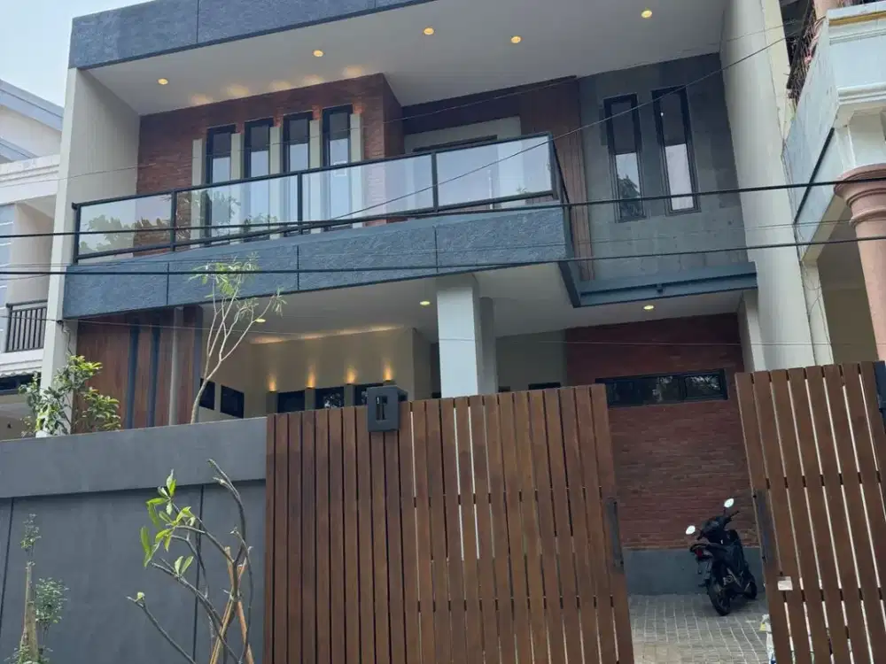 NL.442 - Murah !! Dijual Rumah Brand New 9x15 Minimalis Siap Huni Hadap Selatan di Griya Pratama Kelapa Gading