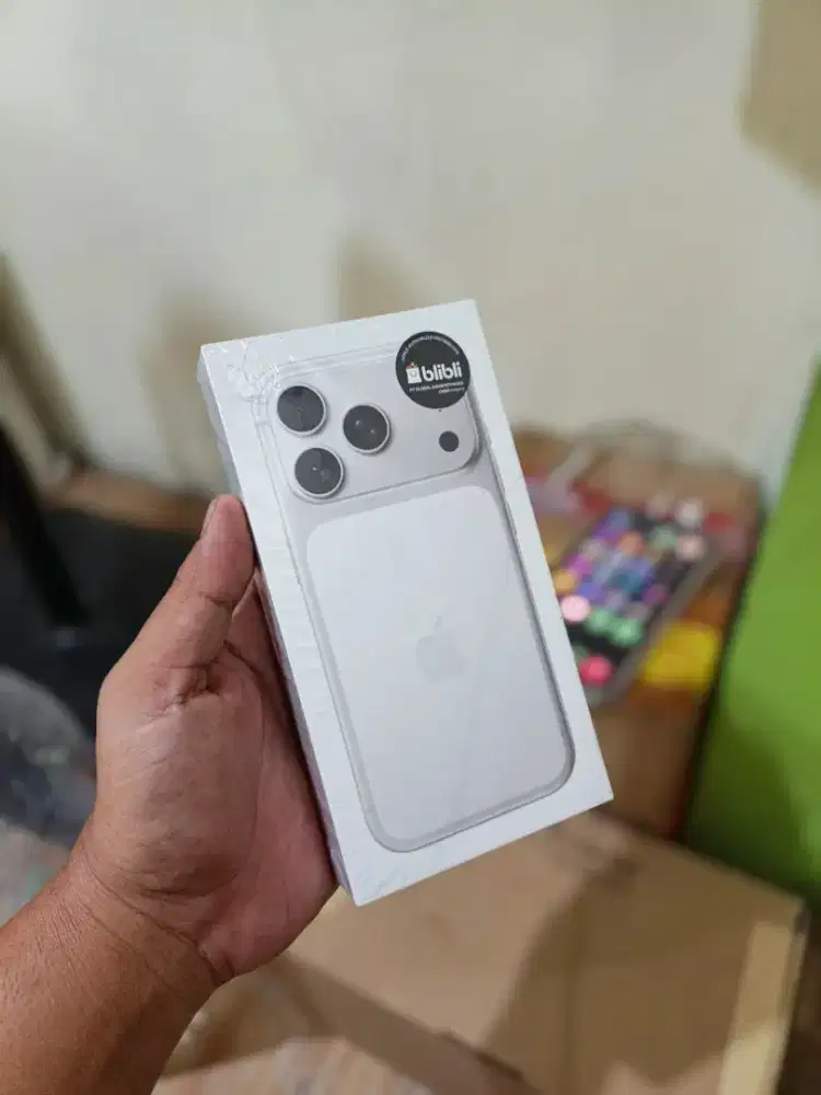New iphone 17 pro 256gb iBox