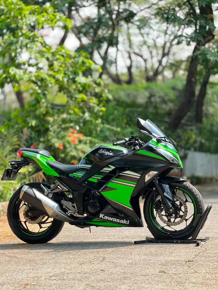 KAWASAKI NINJA 250 FI OLD HIJAU 2016 KM RENDAH PAJAK ON KAYAK BARU