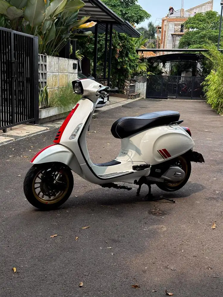 VESPA SPRINT 150 IGET ABS FACELIFT LIMITED EDITION