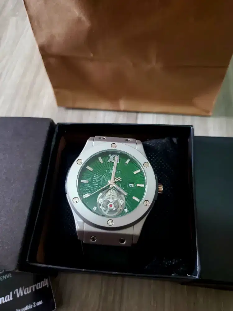 Jam Hublot Classic Fusion Automatic Green