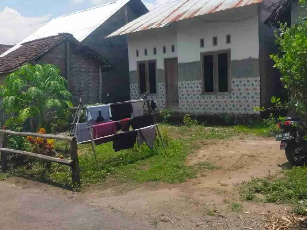 rumah baru   dekat aqobah international Schooll di jombok Ngoro Jombang