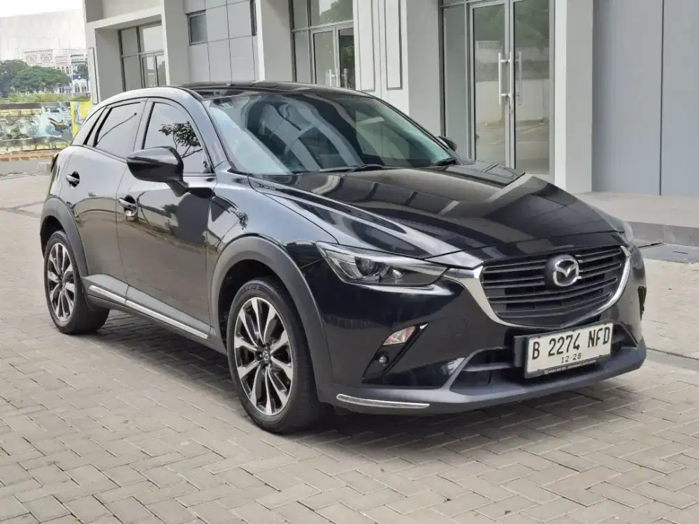 MAZDA CX3 SPORT AT 2023 KM 20 RB HITAM